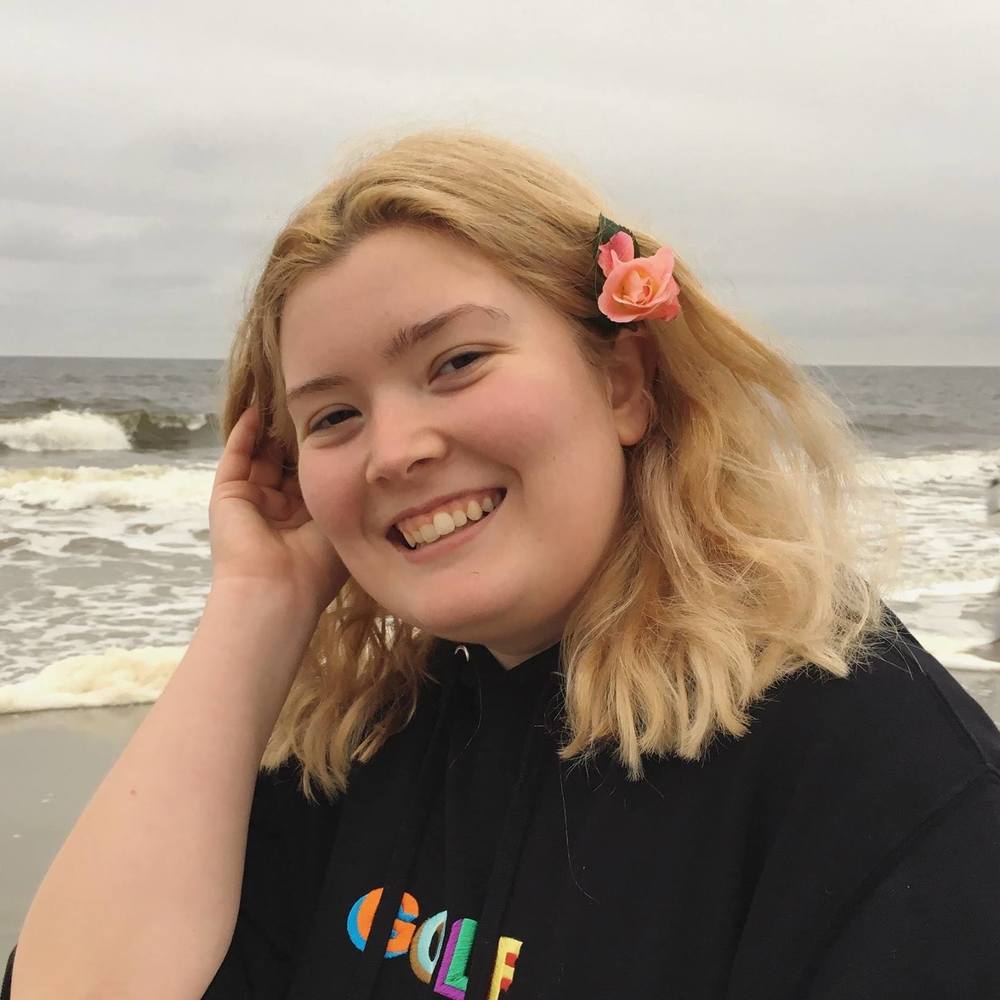 Meet your Posher, Alyeska